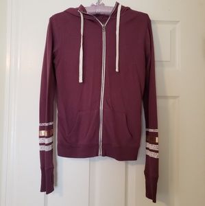 So Zip-up hoodie